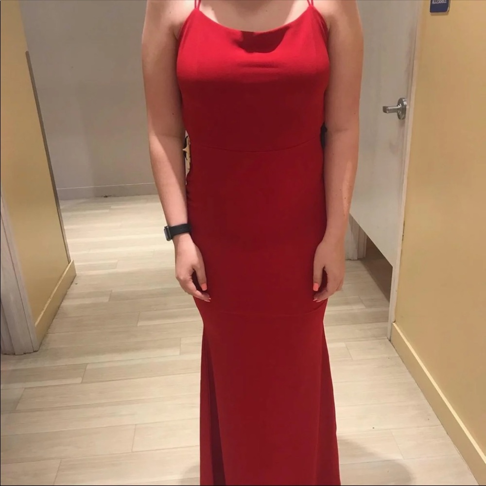red prom dress